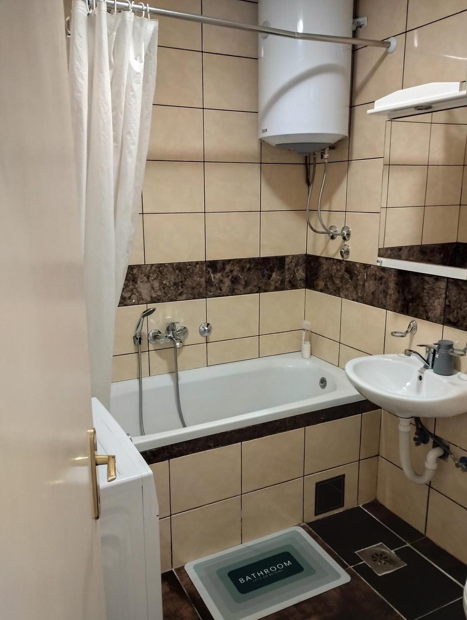 State Apartmants 2 コトル エクステリア 写真